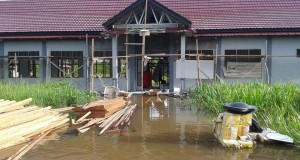 SMA Senyiur Belum Selesai Rusak dan Kebanjiran