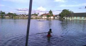 Hujan Deras, Air Naik Satu Meter