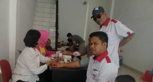 Bersama Danamon dan PMI Kutim, FKW-S2 Gelar Donor Darah