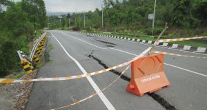 Akhirnya Jalan Soekarno Hatta, Amblas