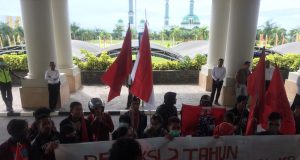 GMNI Minta Pemkab Kutim Hentikan Proyek, Bayarkan Hak Kontraktor dan Pegawai