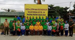 Perkokoh Silahturahmi, Istri Prajurit Gelar Pertandingan Volly Ball dan Senam Tobelo