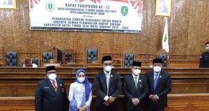 Ketua DPRD Kutim Joni, Beri Wejangan Kepada Anggota DPRD Kutim