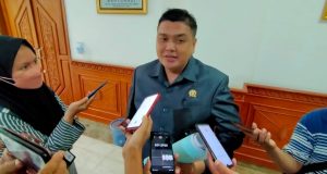 Kisruh Lahan Poktan Bakuda Etam Bersatu vs PT GAM, Anggota DPRD Hepnie Beri Waktu 2 Pekan Berunding
