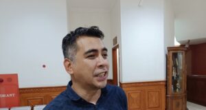 Usul Bangun PLTS Komunal Sebagai Alternatif, Anjas Sebut Listrik Kebutuhan Pokok Masyarakat