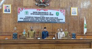 Paripurna ke 18, Ketua DPRD Kutim Harap Pemkab Terus Bersentuhan Dengan Masyarakat