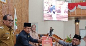 Legislator Kutim Tekan Pemkab Jalankan Mandatory Spending demi Kesejahteraan Rakyat