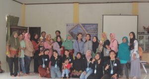 Mahasiswa KKN Unmul, Bantu Desa Tepian Indah Buat Produk Unggulan Berdaya Ekonomi