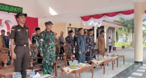 Ketua DPRD Kutim, Bersama Forkopimda Hadiri Apel Gelar Pasukan Ops Mantap Brata untuk Pengamanan Pemilu 2024