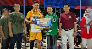 Ketua DPRD Kutim Apresiasi Pelaksanaan Turnamen Voli Kecamatan Teluk Pandan