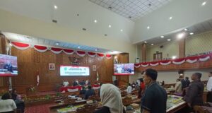 DPRD Kutim Gelar Paripurna Ke 10, Bahas Nota Penjelasan RAPBD 2024