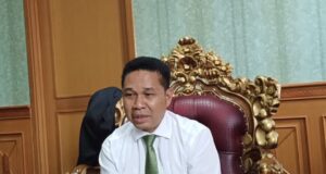 Joni Minta Pemkab Intens Komunikasi dengan Pemprov, Soal Jalan Rusak di Kutim