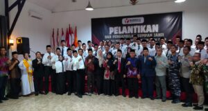 Panwascam Dilantik, Bupati Ardiansyah Minta Tetap Berintegritas dalam Menjalankan Tugas