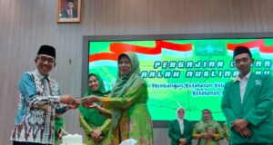 Hadiri Puncak Harlah ke-78 Muslimat NU, Bupati Ardiansyah Apresiasi Kekompakan Muslimat NU Kutim