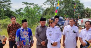 Tak Hanya Hadiri Peringatan HUT ke-25 Desa Bukit Permata, Bupati Ardiansyah Juga Laksanakan Sejumlah Agenda Penting di Kaubun