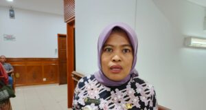 Pemkab Kutim Benahi Drainase Kota Sangatta, Camat Sangatta Utara Hasdiah : Mohon Masyarakat Bantu Jaga Kebersihan Lingkungan