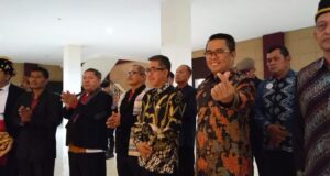 Kerukunan Masyarakat Batak Kutai Timur Dilantik – ARMY Berikan Selamat