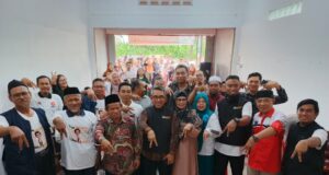 Ardiansyah Resmikan Posko Utama Pemenangan Relawan Gema Bersatu – Komitmen Menangkan Pasangan ARMY