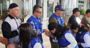 81 Mahasiswa Peserta KKN Stiper Kutim Angkatan ke-20 Tahun 2024 Dilepas Bupati Kutim – Ardiansyah : KKN Wujud Kampus Kehidupan Sebenarnya