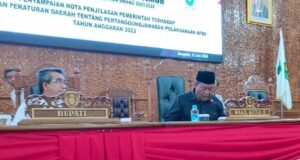 Rapat Paripurna ke-26 DPRD Kutim, Bupati Ardiansyah Sampaikan Nota Penjelasan Raperda Pertanggungjawaban APBD Kutim 2023