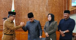 Joni: Penandatanganan Kesepakatan KUA PPAS APBD Kutim 2025, Wujud Sinergi Pemkab dan DPRD Kutim