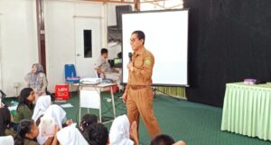 Ratusan Siswa dan Guru SMP YPPSB Sangatta Utara Ikuti Kegiatan P5 – Kadispar Kutim Beri Materi Eksplorasi Cita Rasa Kuliner Kaltim