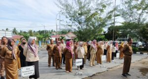 Rutin Apel Pagi, Sekretaris BKPSDM Kutim Motifasi Staf dalam Kualitas Kinerja Serta Do’akan Lulus PPPK