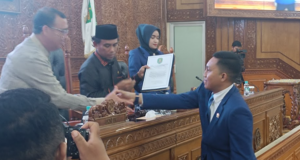 Fraksi Demokrat Dorong Pemerintah Lakukan Lelang Dini untuk Optimalkan Penyerapan Anggaran APBD 2025
