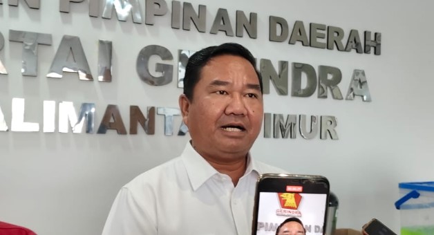 Ekti foto 2 Wakil Ketua DPRD Kalimantan Timur (Kaltim), Ekti Imanuel.