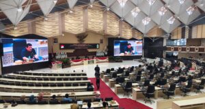 Abdulloh Minta Salinan Laporan APBD Dibagikan ke Dewan Ketua Komisi III DPRD Kaltim dari Fraksi Golkar, Abdulloh