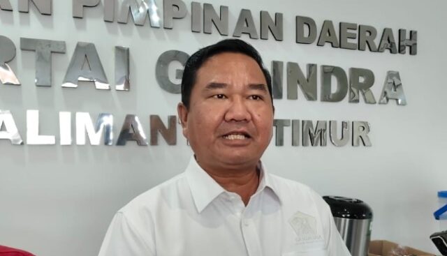 ekti foto Wakil Ketua DPRD Kalimantan Timur (Kaltim), Ekti Imanuel.