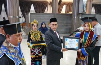 Hadapi Kemajuan Teknologi, Sarjana Stiper Kutim Dituntut Kreatif dan Berpihak pada Petani