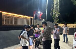 Polsek Muara Wahau Gelar Patroli KRYD, Pastikan Situasi Wilayah Tetap Kondusif